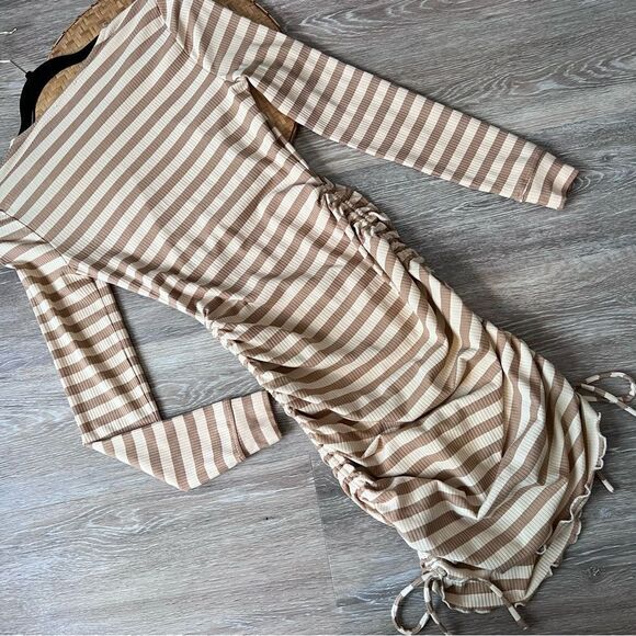 Lovers and friends kat mini dress in camel stripe - Picture 6 of 7